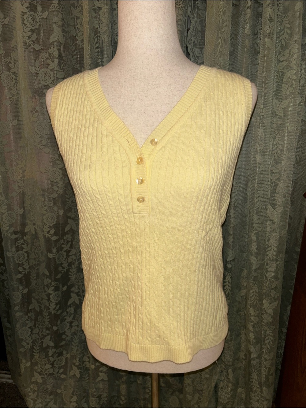100% Cotton Jean Pierre Y2K Pastel Yellow Cable Knit Sleeveless Sweater Top